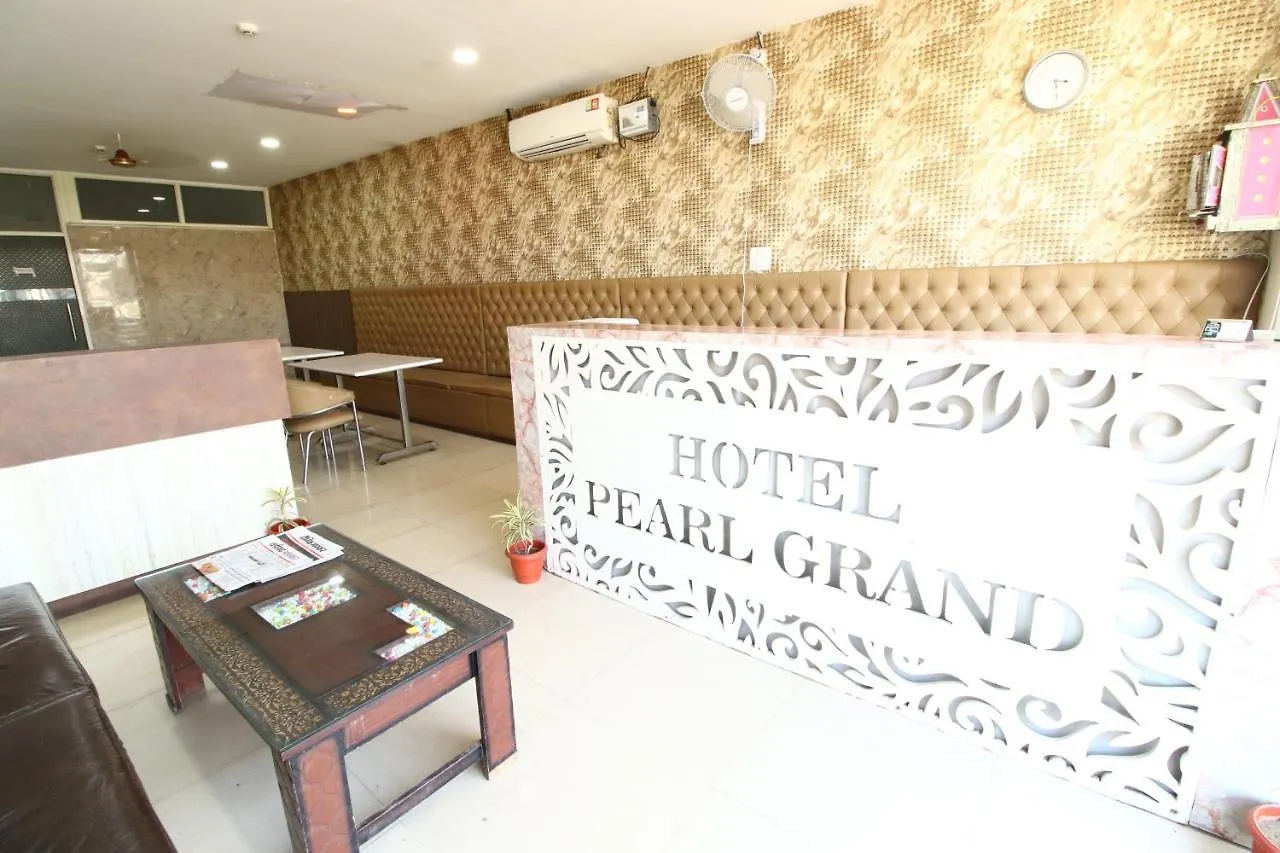Hotel The Pearl Grand Grand Zirakpur