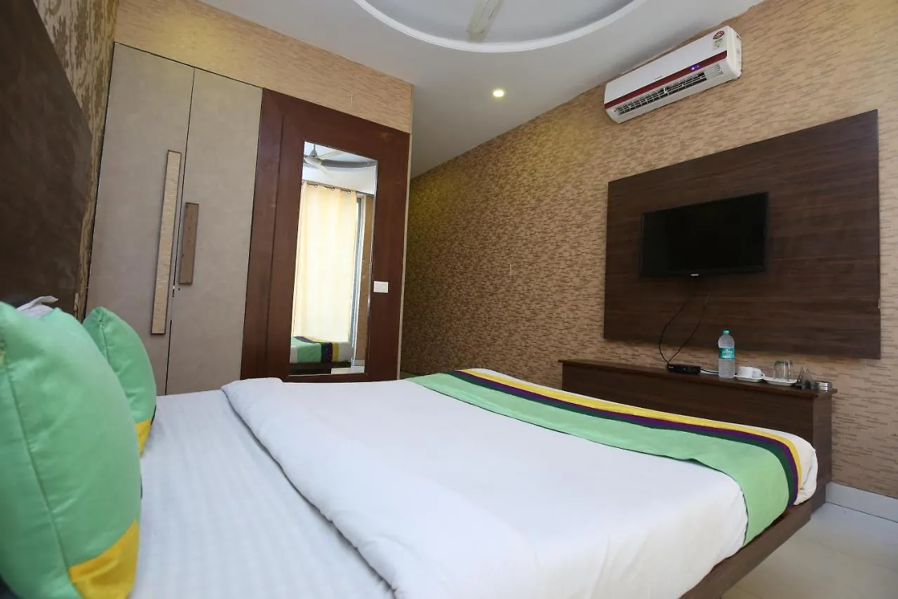 Hotel The Pearl Grand Grand Zirakpur India
